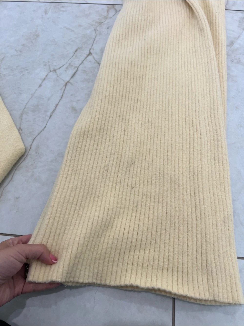 Alo Yoga Candelight Yellow Snuggle Up Sweater Set Size Small
